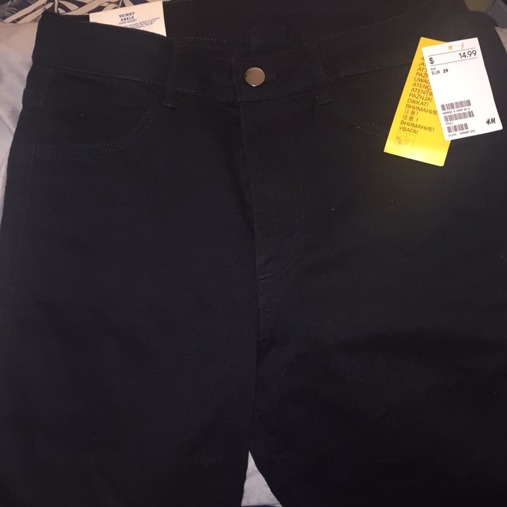 H&M Black skinny ankle high waist Jean
